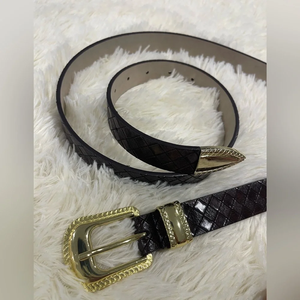 Elegant Brown Leather Belt with Gold Buckle